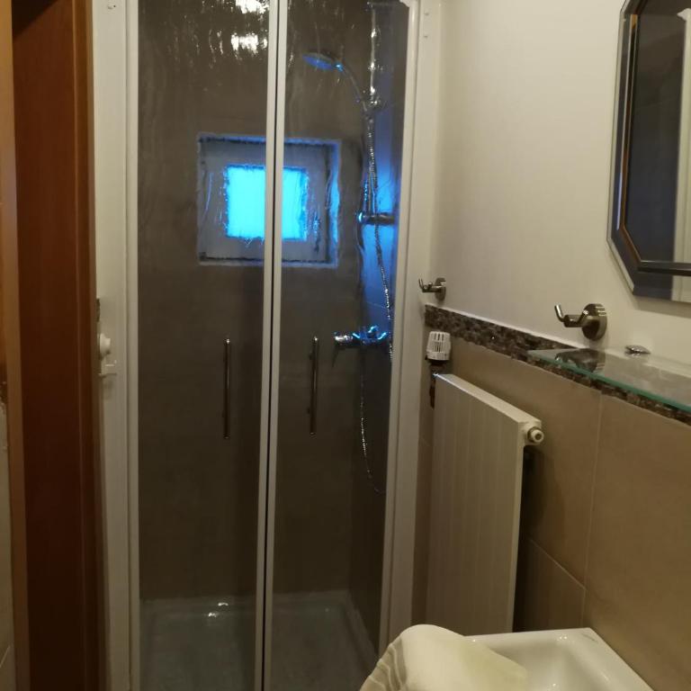 Apartment Waldhaus Opitz - Doppelzimmer mit Balkon - 7