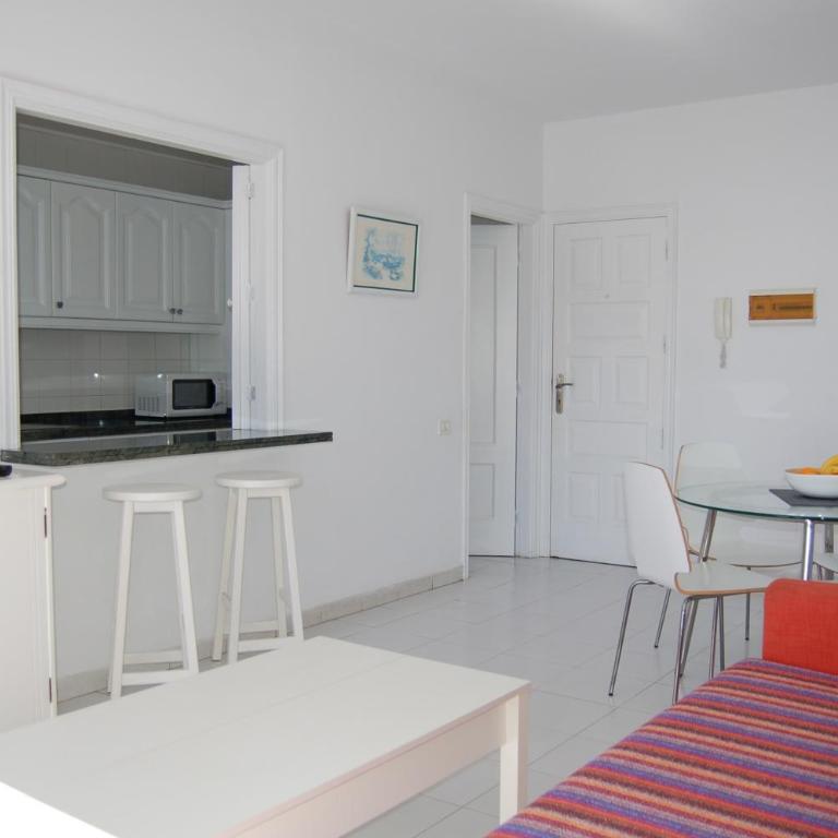 APARTAMENTOS LOS LAURELES - Apartamento con vistas al mar - 6