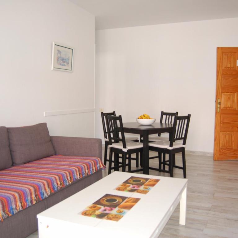 APARTAMENTOS LOS LAURELES - Apartamento con vistas a la ciudad - 10