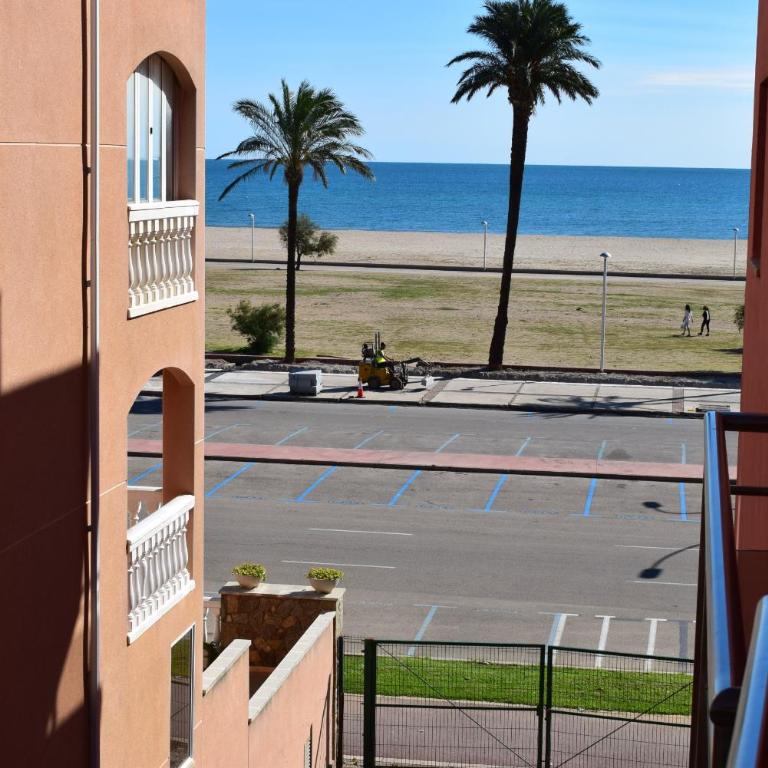 Apartamento cerca playa y centro ref 305 - Apartamento con terraza - 1
