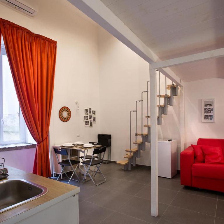 Il Palchetto Centralissimo Napoli Old Town - Appartamento su 2 Livelli - 10