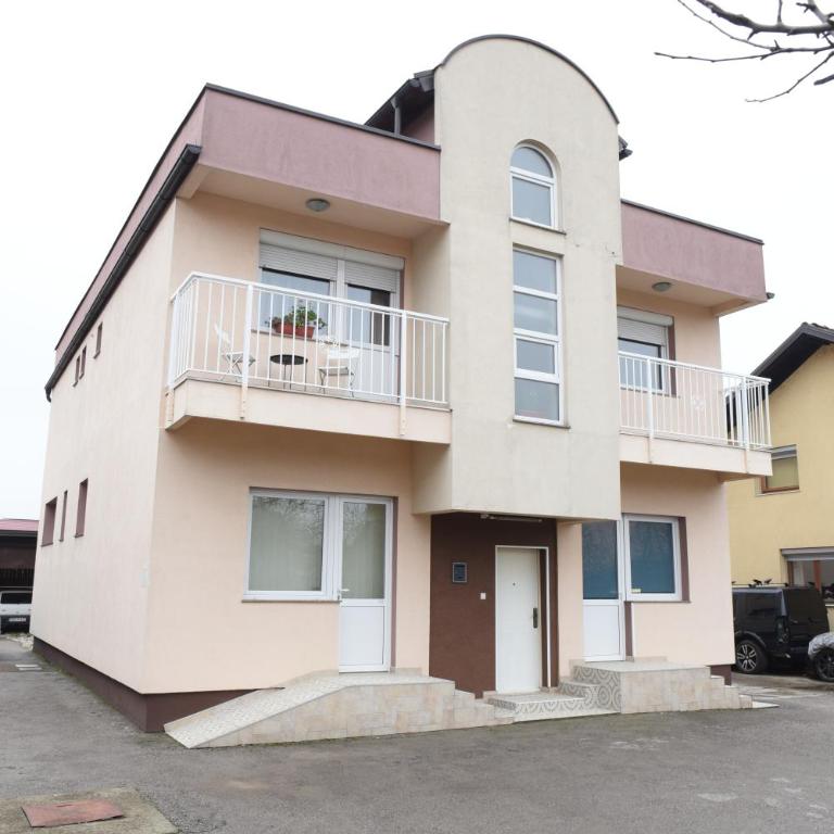 Bingo Apartments - Studio sa Balkonom - 2