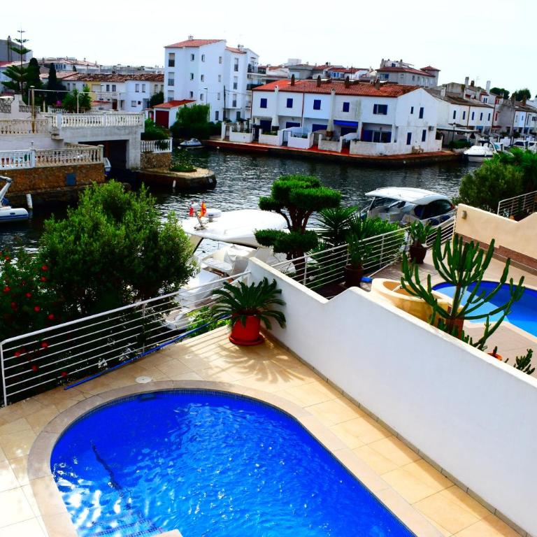 Casa con amarre y piscina privados ref 306 - Casa de 3 dormitorios - 6
