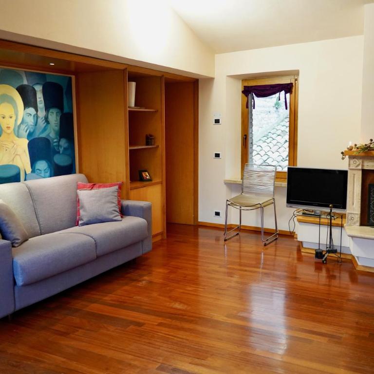 La Mansarda - Appartamento con 1 Camera da Letto e Terrazza - 4