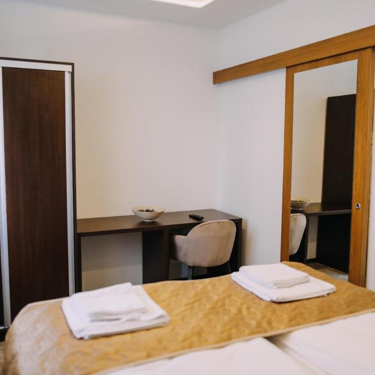 Prima Lux Apartments & Studio - Standard Apartment - 4