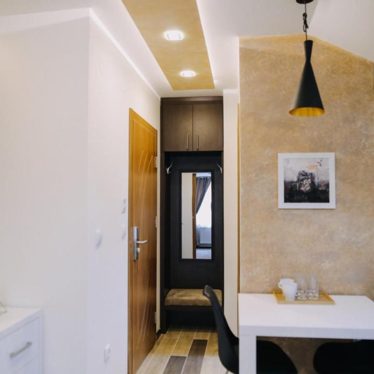 Prima Lux Apartments & Studio - Deluxe Apartment - 6