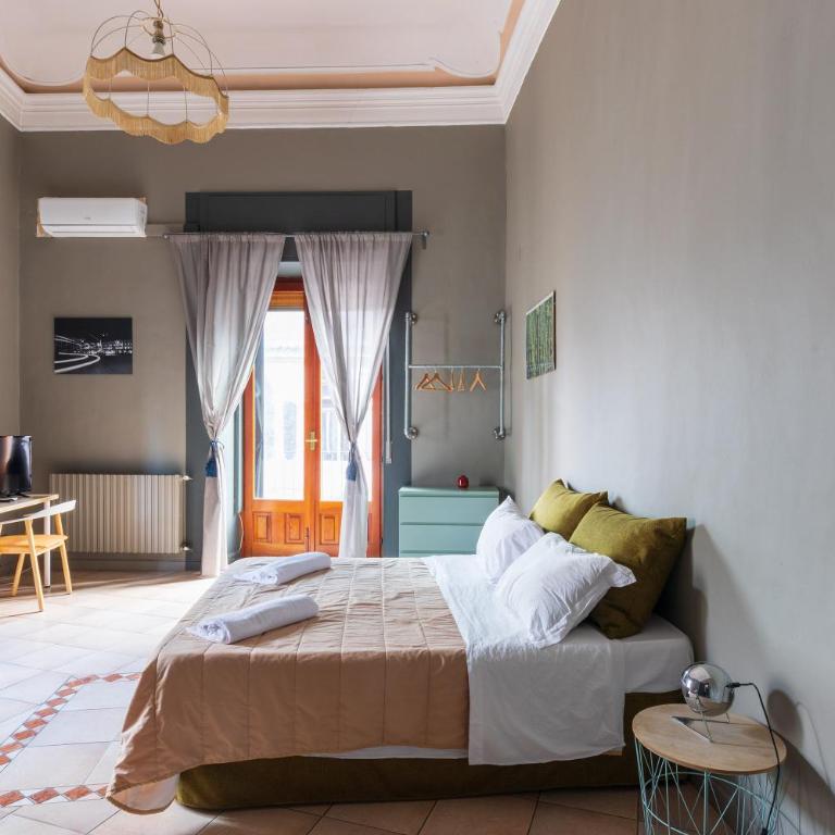 Terrazza Santa Chiara - Triple Room with Private External Bathroom - 8
