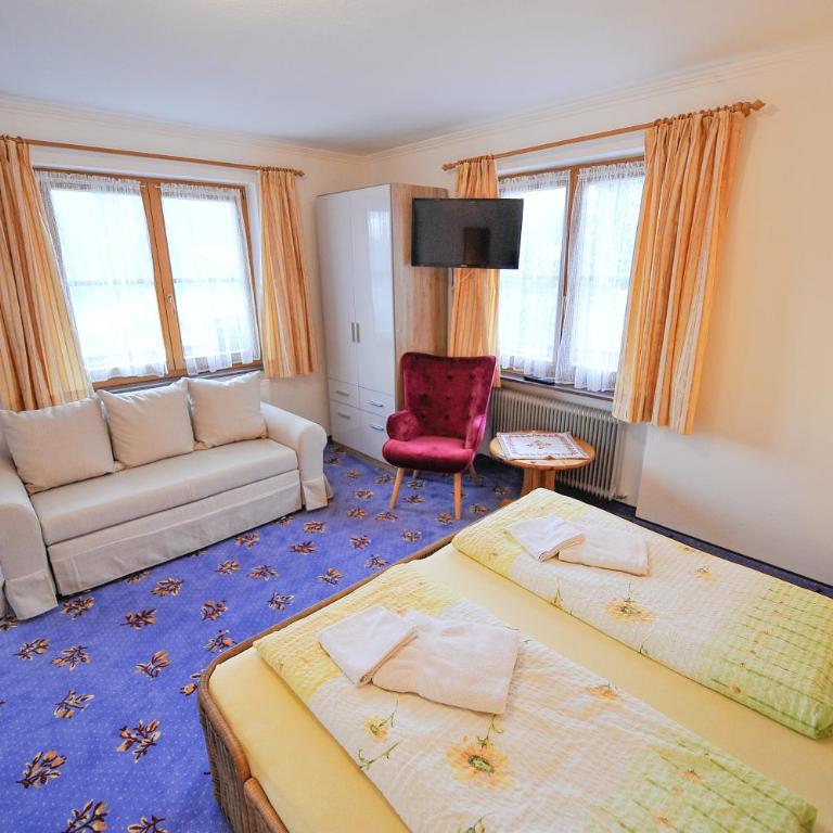 Pension Grubhof - Apartment mit 3 Schlafzimmern und Bergblick - 4