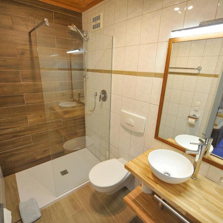 Pension Grubhof - Apartment mit 3 Schlafzimmern und Bergblick - 5