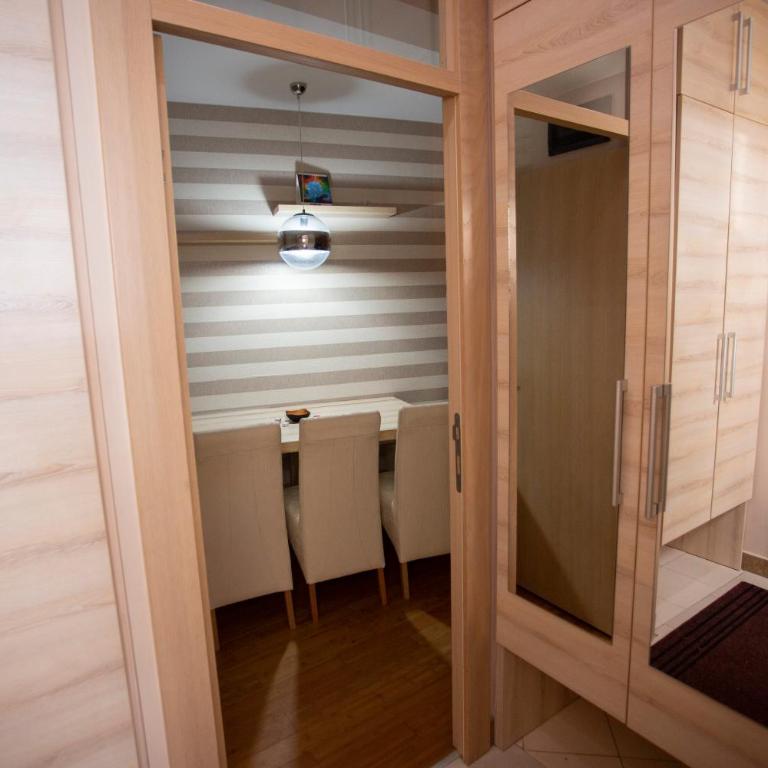 Apartment HT - Large Studio Apartment - 1