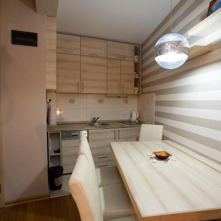 Apartment HT - Large Studio Apartment - 7