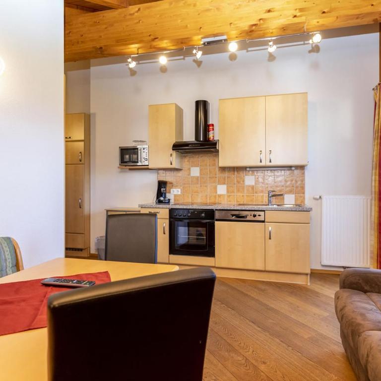 Appartement Oberreiter - Two-Bedroom Apartment (4 Adults) - 15