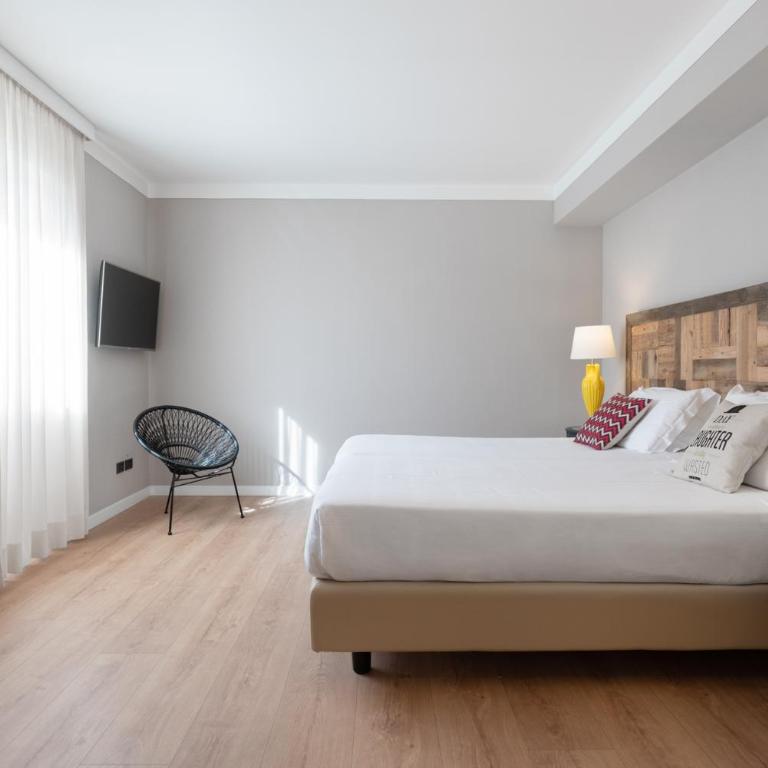 Hotel Leon d'Oro - Camera Familiare (2 Adulti + 1 Bambino) - 5