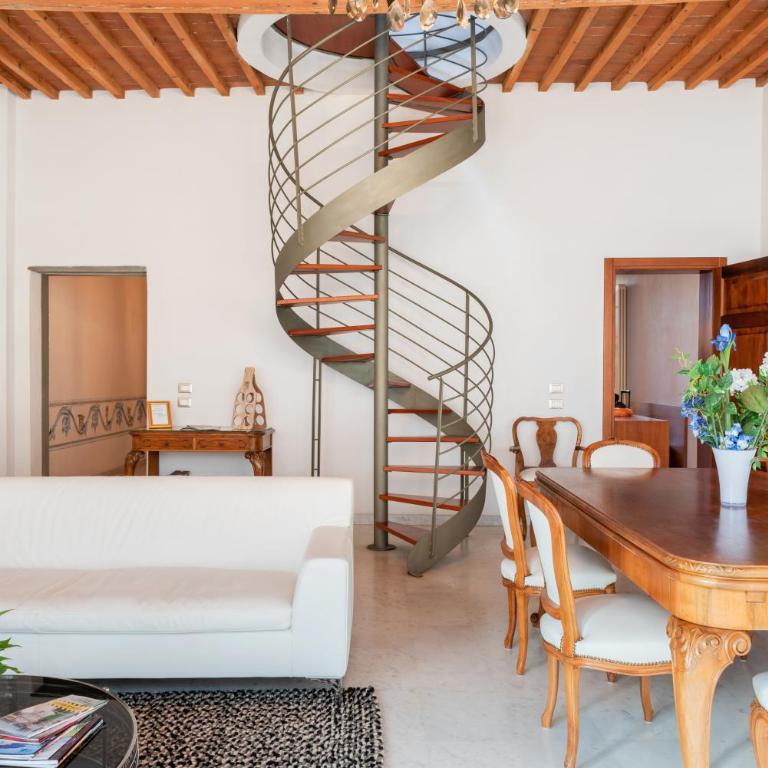 GuestHost - Exclusive Corso Italia Penthouse - Appartamento con 3 Camere da Letto - 1