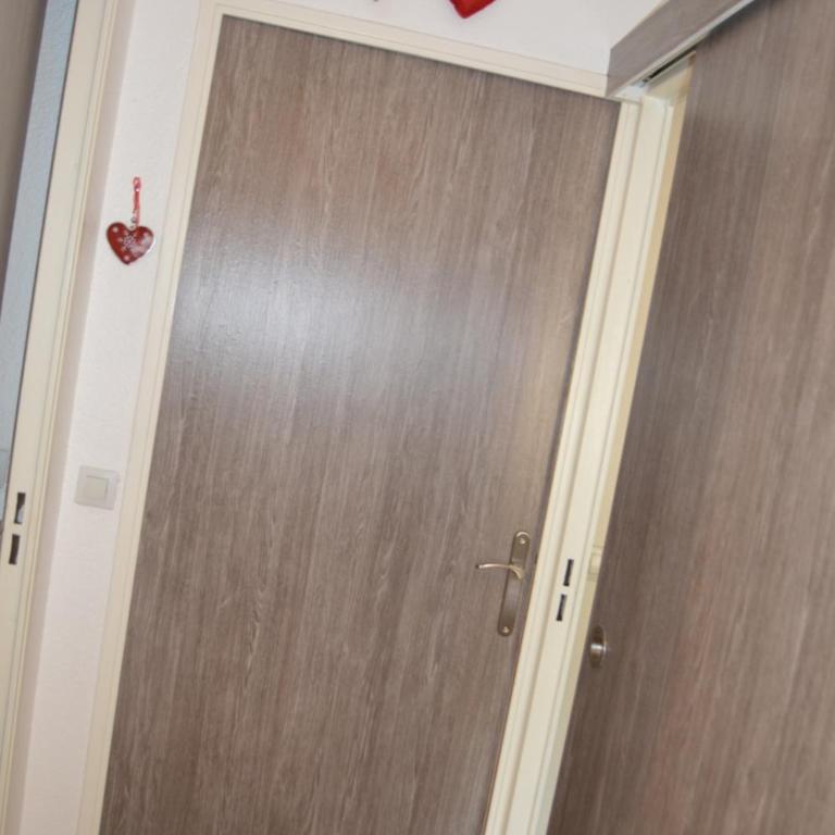 Le Petit Coeur à Canet - Superbe T2 piscine, tennis, climatisation, parking privé - Apartamento de 1 dormitorio - 36