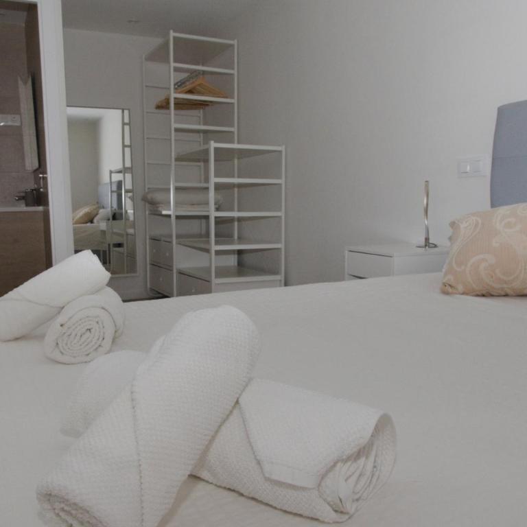 Moderno,tranquilo, entrada autónoma y fácil aparcamiento. - Two-Bedroom Apartment - 6