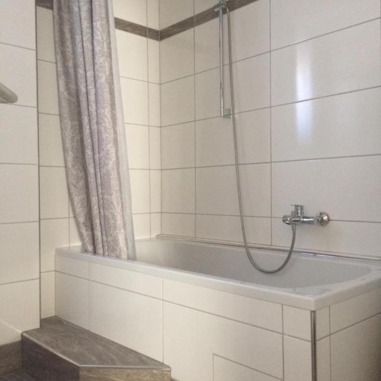 Art Chic - your exklusive stay - Three-Bedroom Apartment - 28