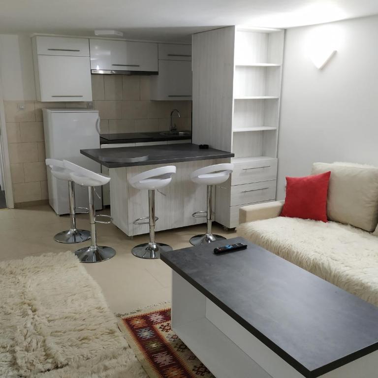 APARTMENT MERJAM - One-Bedroom Apartment - 10