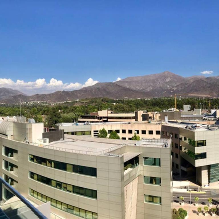 Acogedor Depto. a un costado de Clínica Las Condes - Apartamento de 1 dormitorio - 35