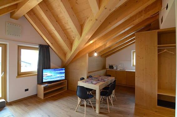 Chalet Paul di Cantoni Mauro - Appartamento con 2 Camere da Letto - 4