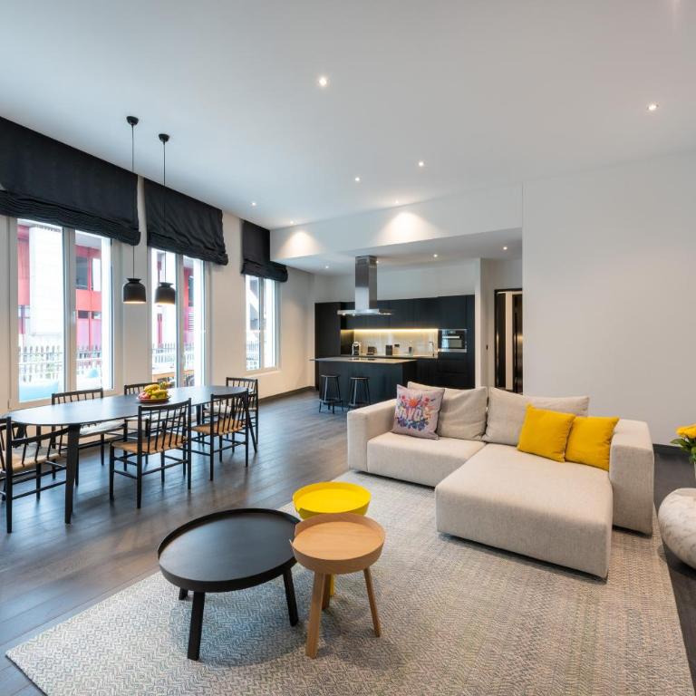 Hard Rock Hotel Davos - Studio-Suite Gold mit Kingsize-Bett - 1