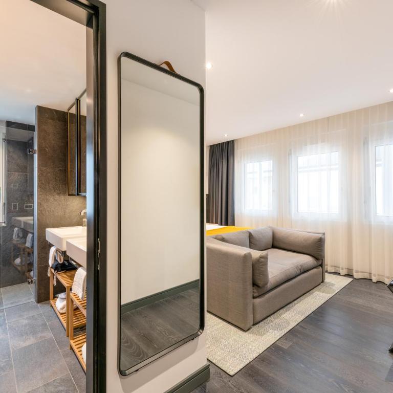Hard Rock Hotel Davos - Platinum Studio-Suite mit Kingsize-Bett - 4