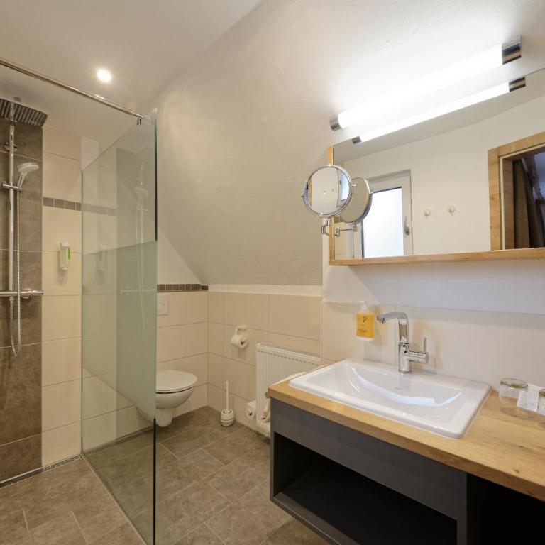 Hotel garni Alpengruss - Comfort Doppelzimmer mit Balkon - 3
