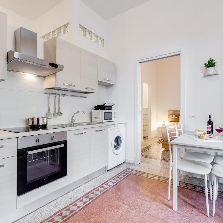 BDC - Termini Sun Apartment - Appartamento con 2 Camere da Letto - 53