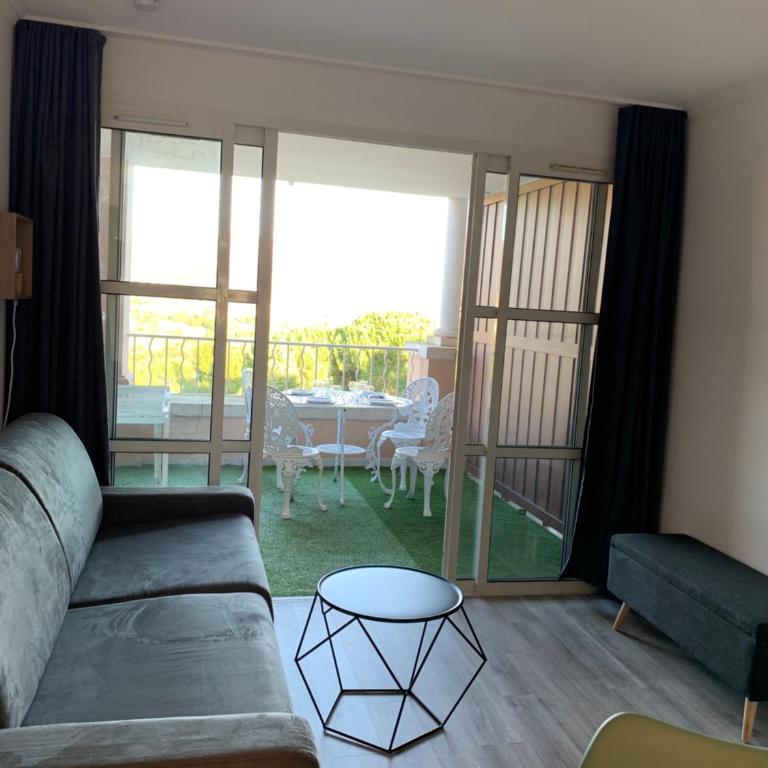 SAINT RAPHAEL, CAP ESTEREL Le Hameau. Vue mer - Studio with Sea View - 6