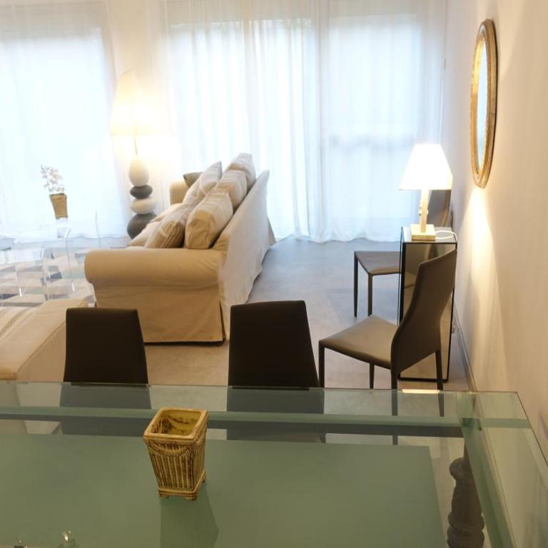 AU COEUR DES LICES *** CENTRE HISTORIQUE AVIGNON - Apartamento de 3 dormitorios - 1