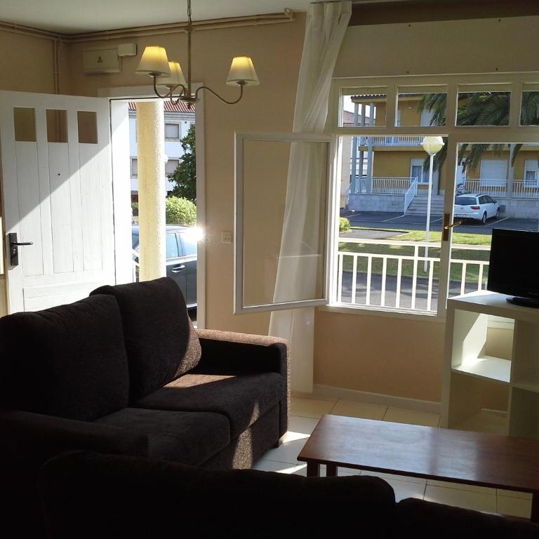 Apartamentos San Pedro en Llanes - Three-Bedroom Apartment - 9