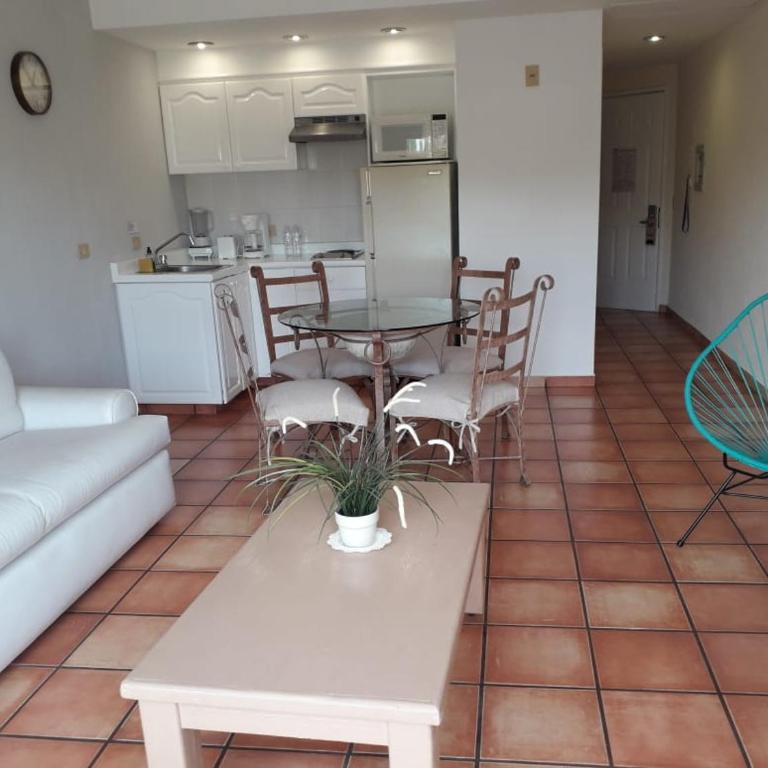 Suites Las Palmas - Suite Estándar - 6