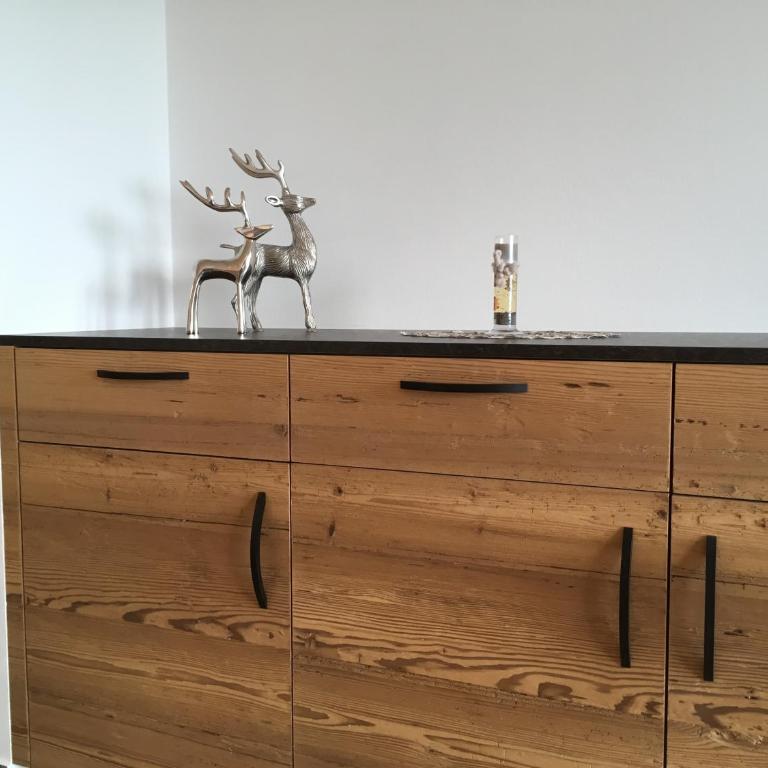 Apartment Wiesenhof - NATUR & WEITBLICK über Innsbruck - Ladestation für Elektroautos - Deluxe Apartment - 18