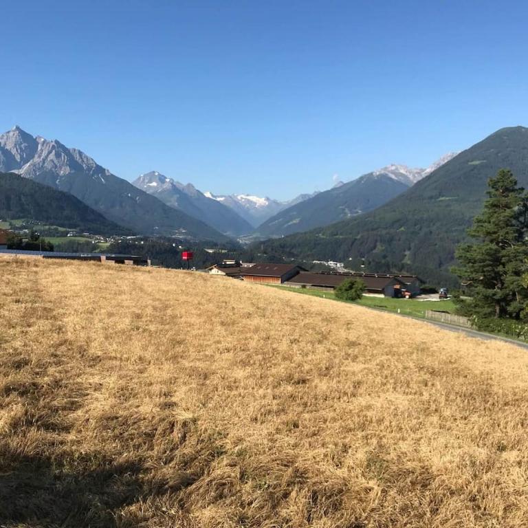 Apartment Wiesenhof - NATUR & WEITBLICK über Innsbruck - Ladestation für Elektroautos - Deluxe Apartment - 9