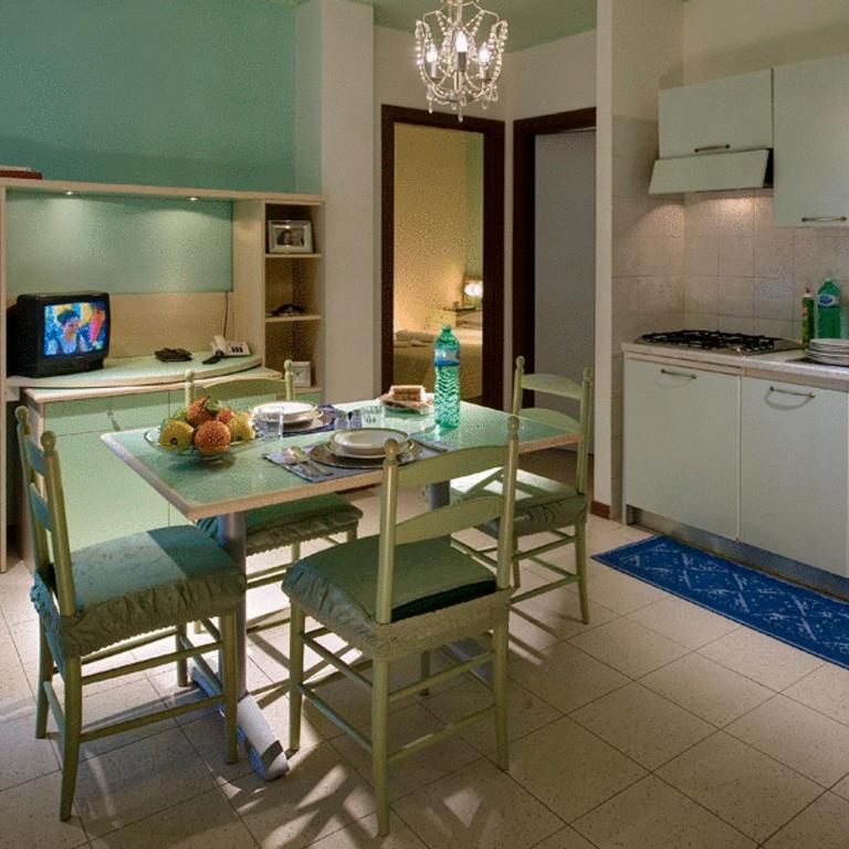 Residence Viale Venezia - Appartamento con 1 Camera da Letto (3 Adulti) - 5