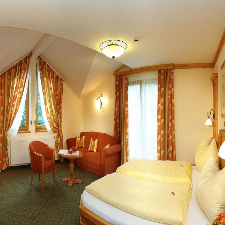 Hotel Garni Alpenland - Vierbettzimmer - 1