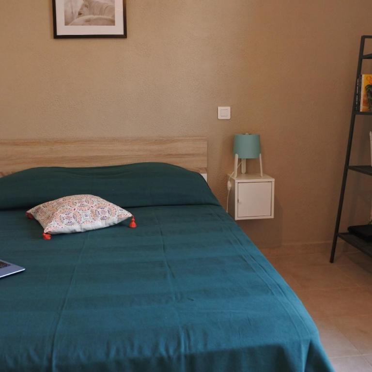 Studio 1407 Arles - Proche Tour Luma - One-Bedroom House - 25