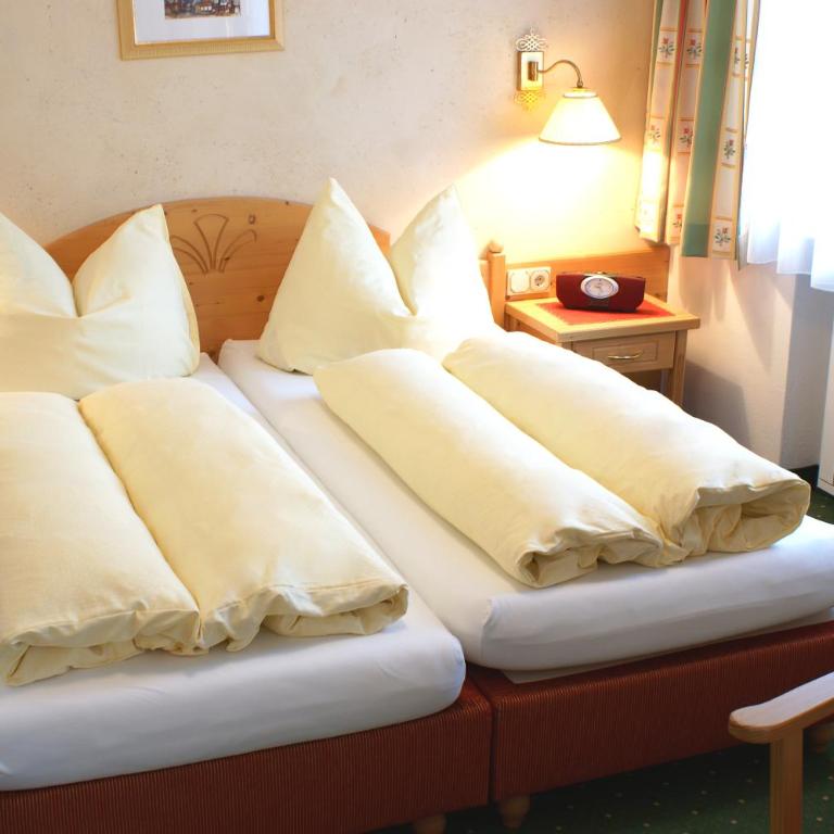 Hotel Central - das kleine Boutique Hotel am Achensee - Standard Doppelzimmer - Nebengebäude - 4