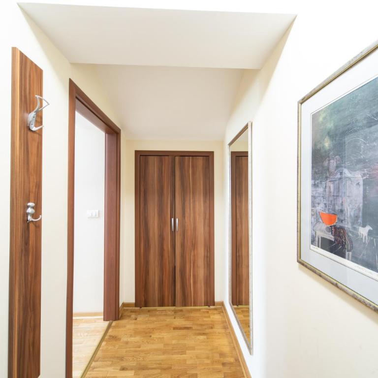 F Apartmani Kragujevac - Triple - Smoking Room - 5