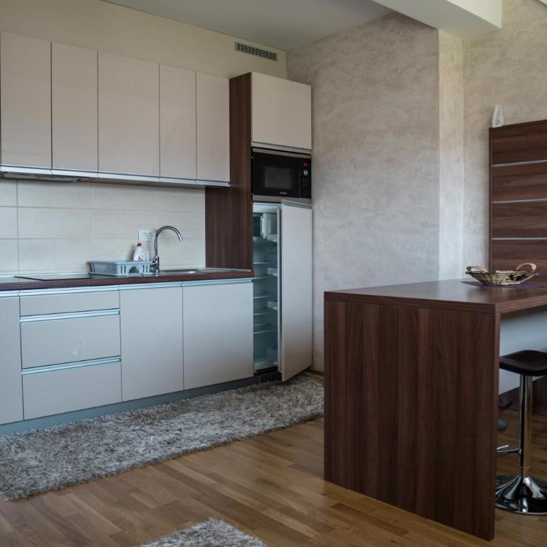 VILA JEZERO - Deluks Apartman - 8