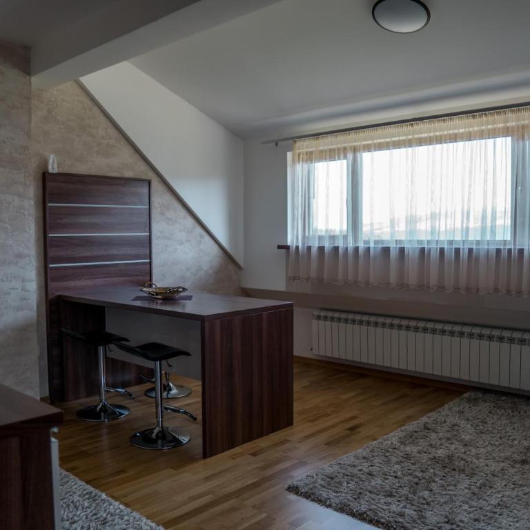 VILA JEZERO - Deluks Apartman - 9
