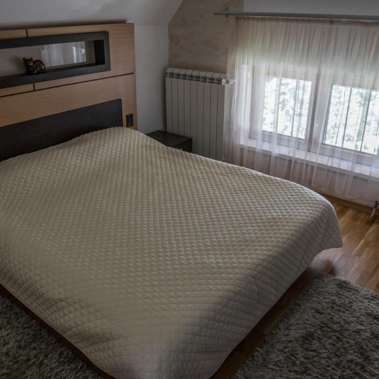VILA JEZERO - Deluks Apartman - 3