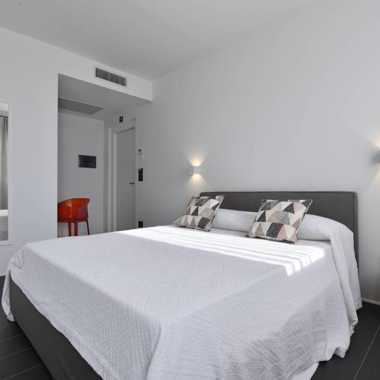 Villa Pirreca - Suite Deluxe con Vista Mare - 13