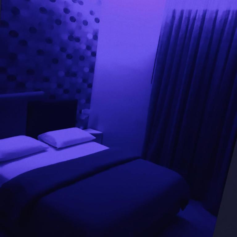 B&B Fiumara - King Room with Balcony - 16