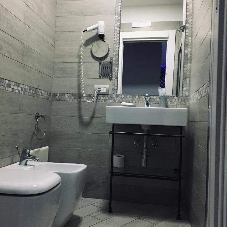 B&B Fiumara - Deluxe Double Room with Balcony - 20