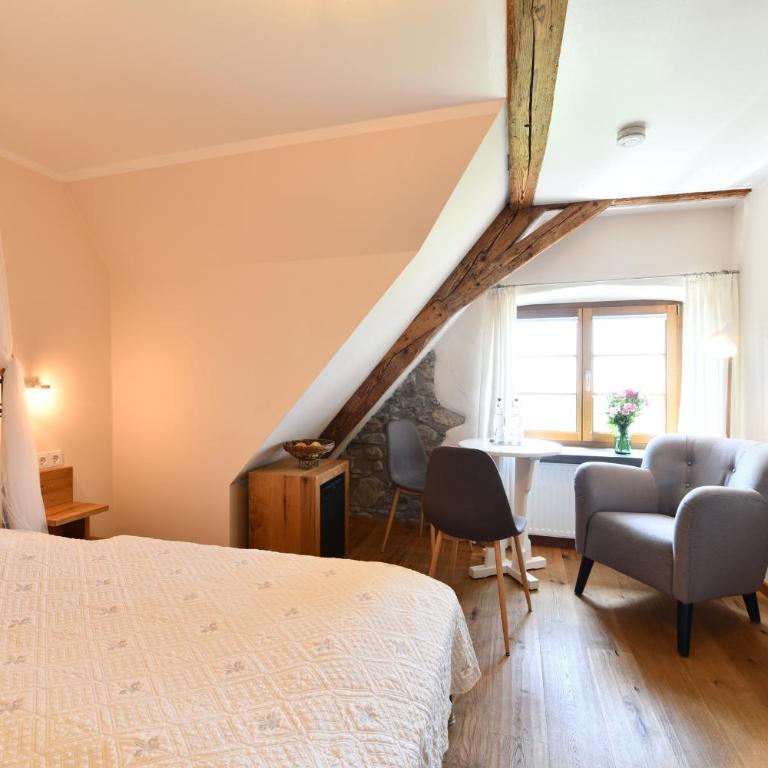 Hotel Montfort-Schlössle - Economy Doppelzimmer mit Seeblick - 2