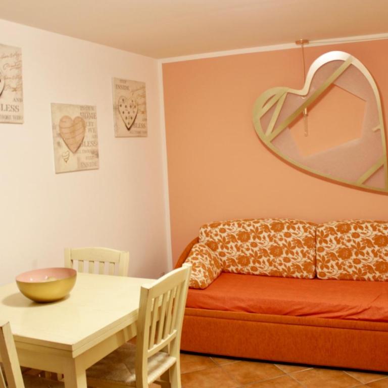 VUCCIRIA 57 locazione turistica nel cuore pulsante della movida! - Appartamento con 1 Camera da Letto - 1
