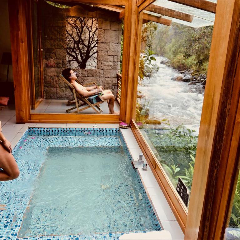 Saguamby Mindo Lodge - Suite con vistas al río - 1