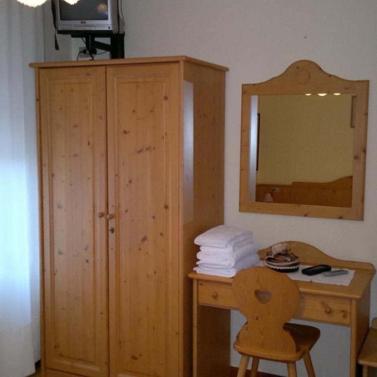 Hotel Zoldana - Camera Matrimoniale - 2