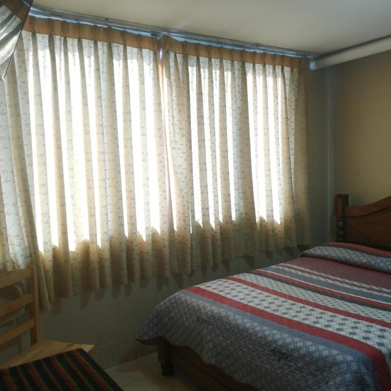 Residencial Mariloy - Habitación Doble con baño privado - 1